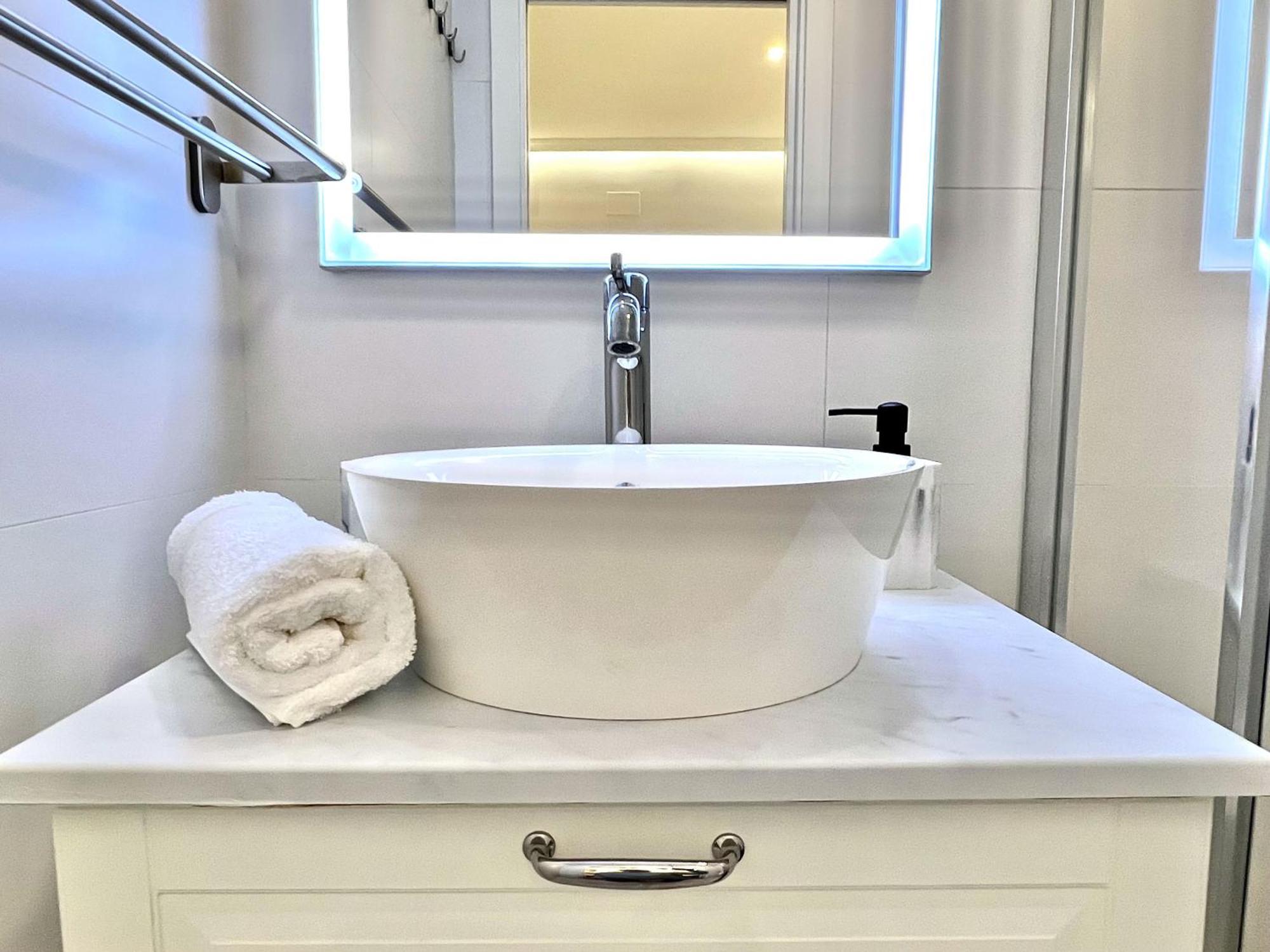 Apartment In The Heart Of Madrid-Piso En Malasana 외부 사진