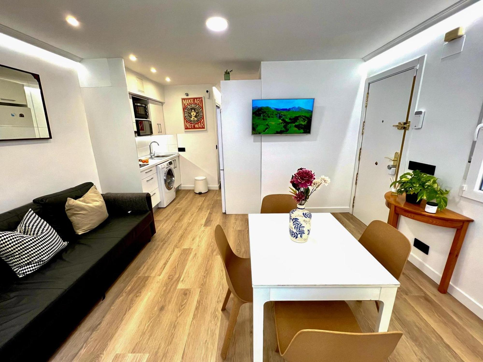 Apartment In The Heart Of Madrid-Piso En Malasana 외부 사진