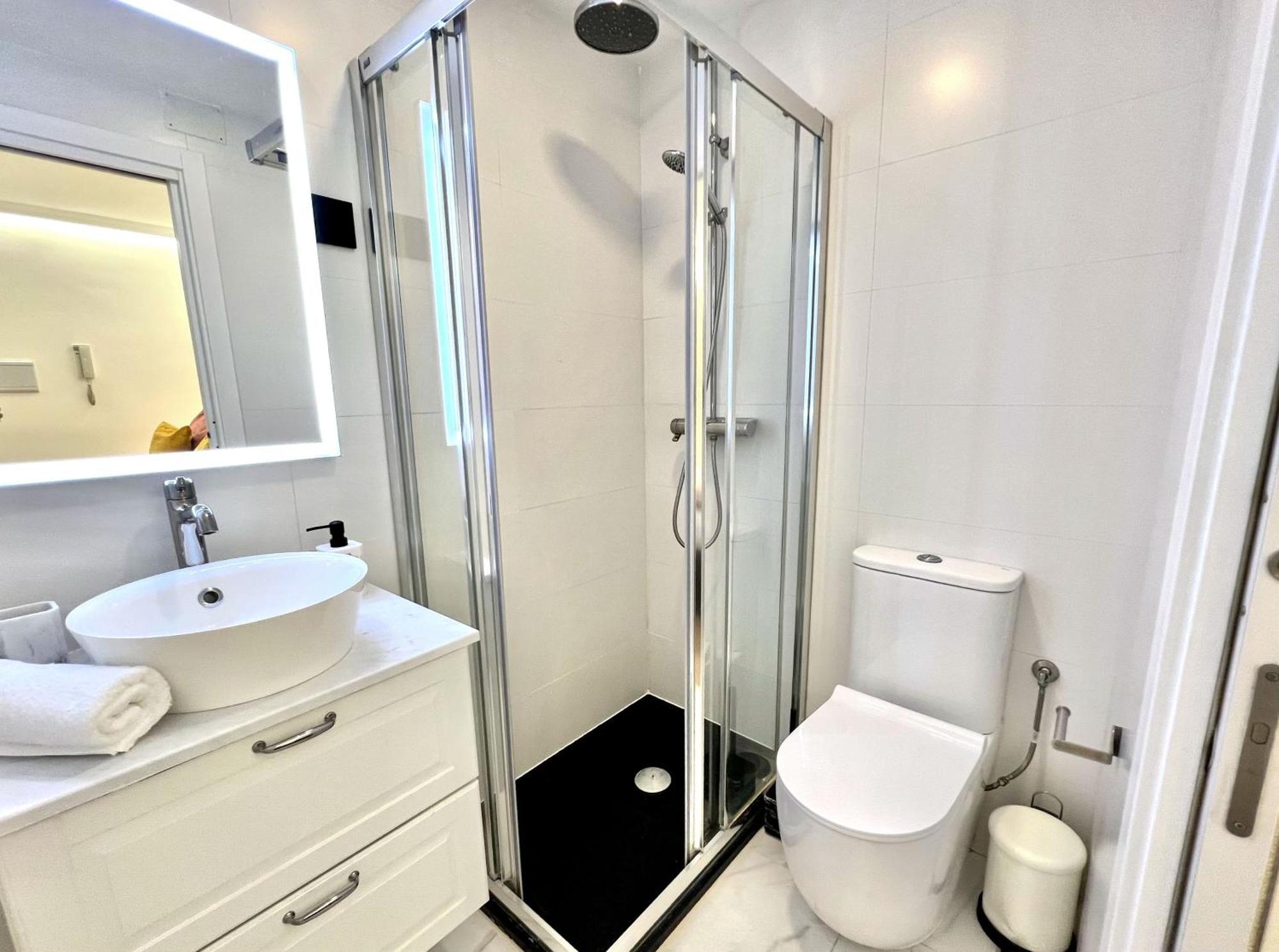 Apartment In The Heart Of Madrid-Piso En Malasana 외부 사진